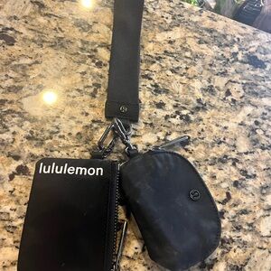 lululemon athletica Black dual pocket wristlet